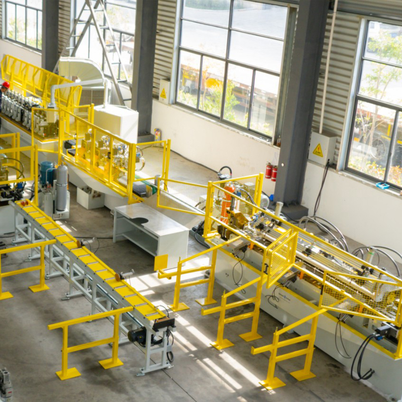 Strut cassette rolvormmachine